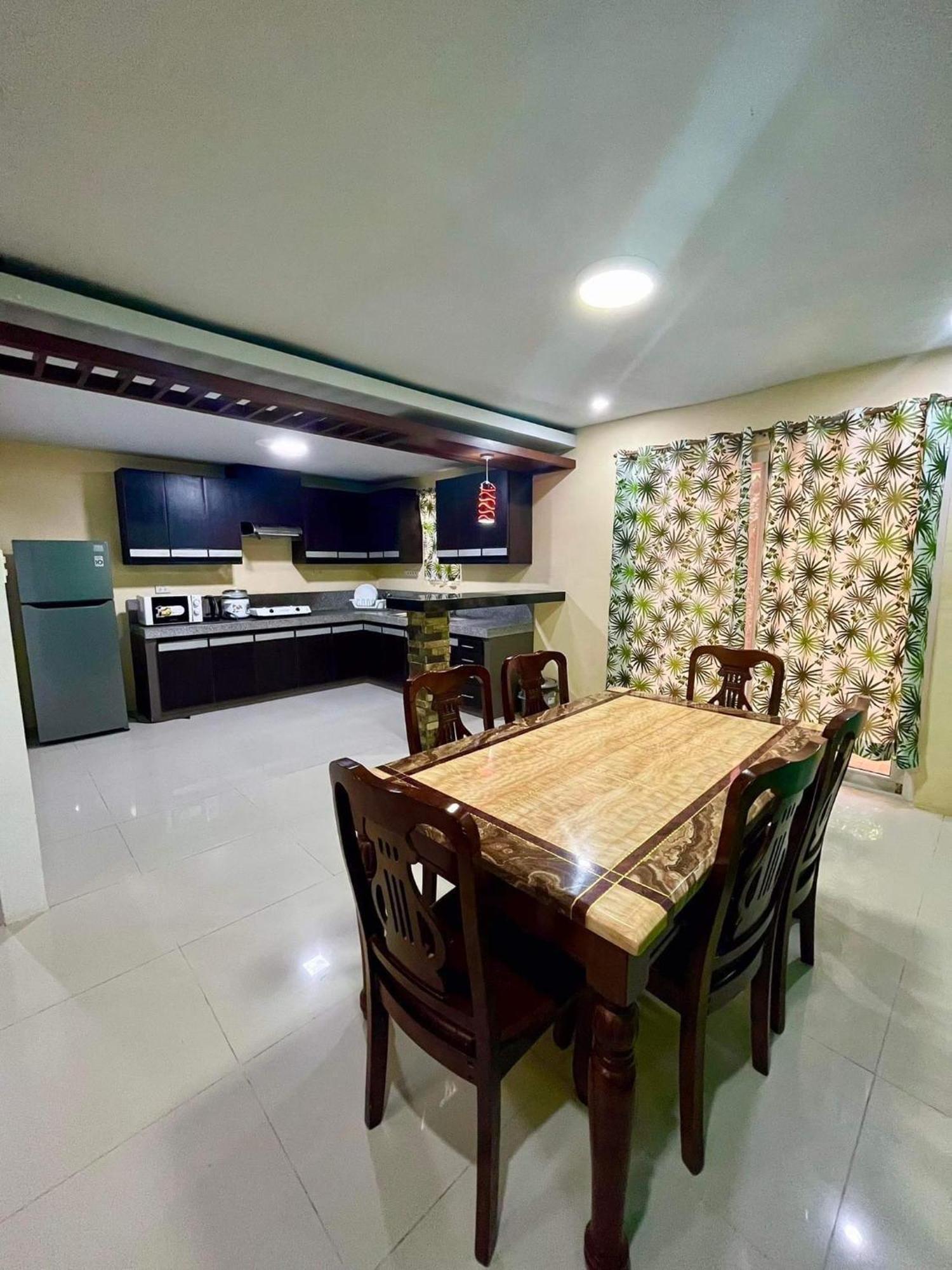 Forest View Leisure Residences Олонгапо Екстериор снимка