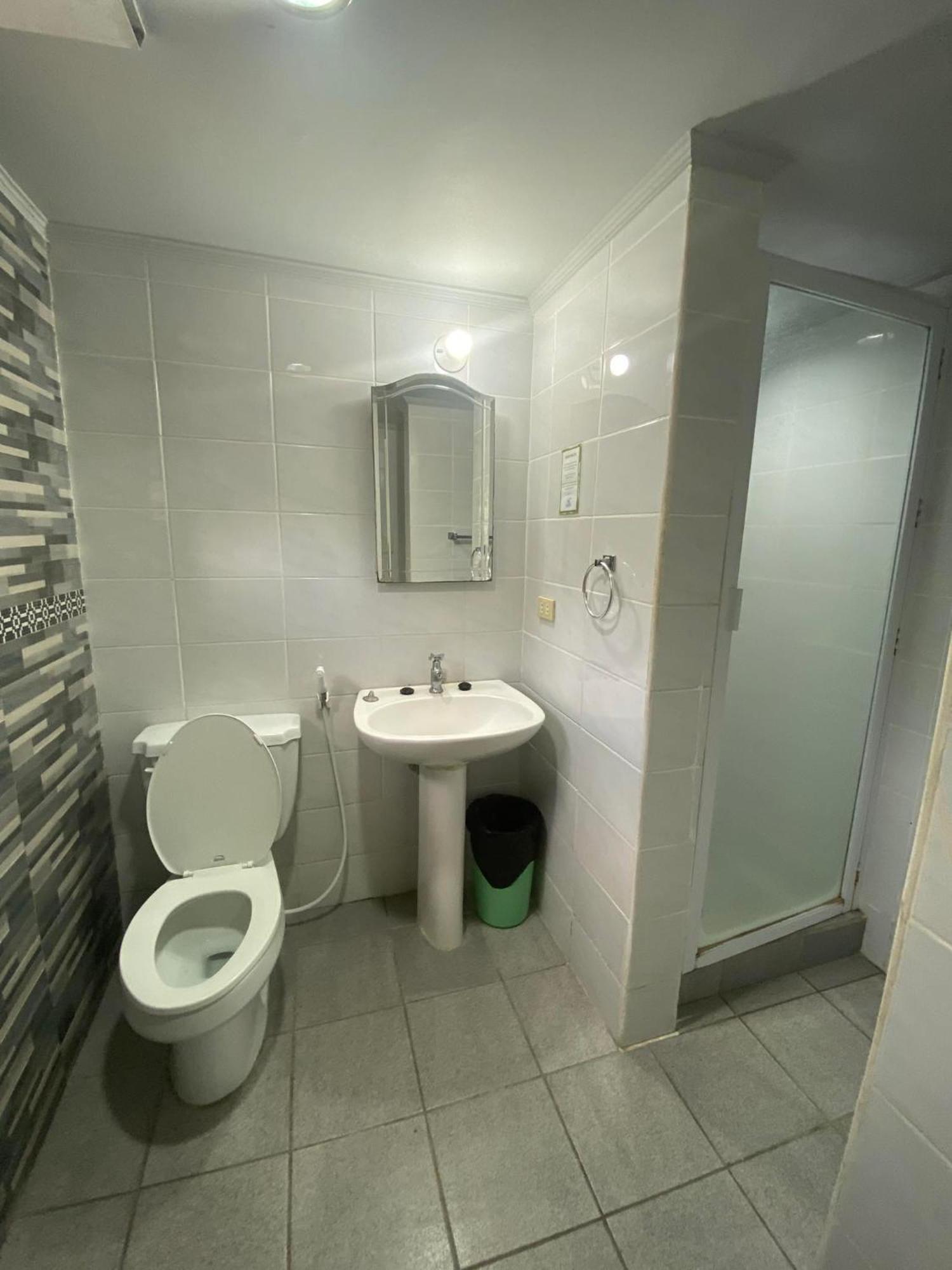 Forest View Leisure Residences Олонгапо Екстериор снимка