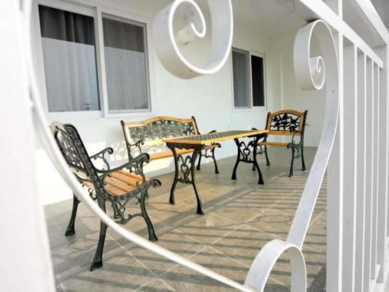 Forest View Leisure Residences Олонгапо Екстериор снимка